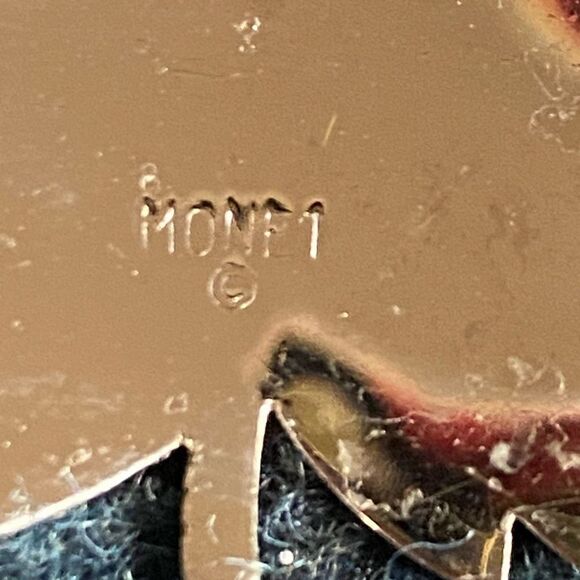 Monet Silver Maple Leaf Pin Brooch - Picture 8 of 10